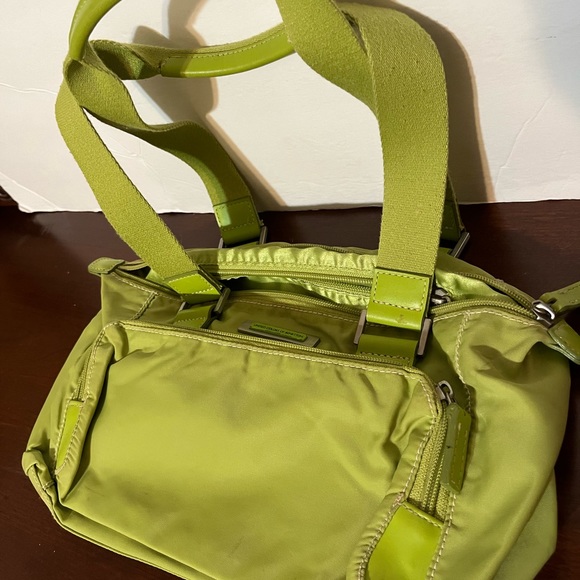 United Colors of bennetton green shoulder bag - Picture 6 of 14